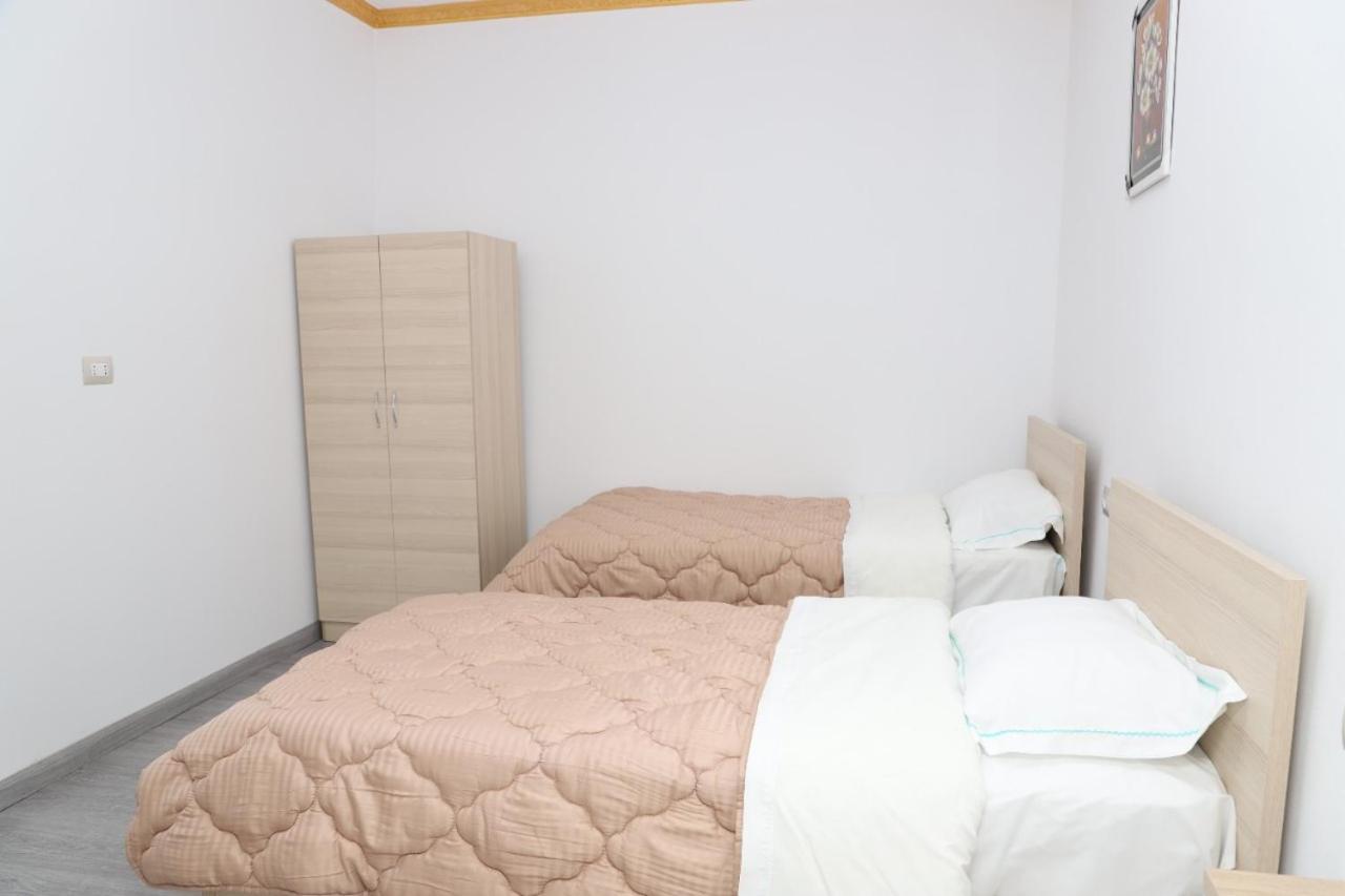 Comfort Apartment Berat Luaran gambar